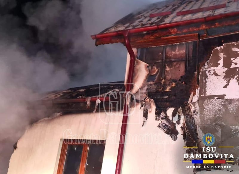 Case în flăcări la Văleni – Dâmbovița și Răscăeți