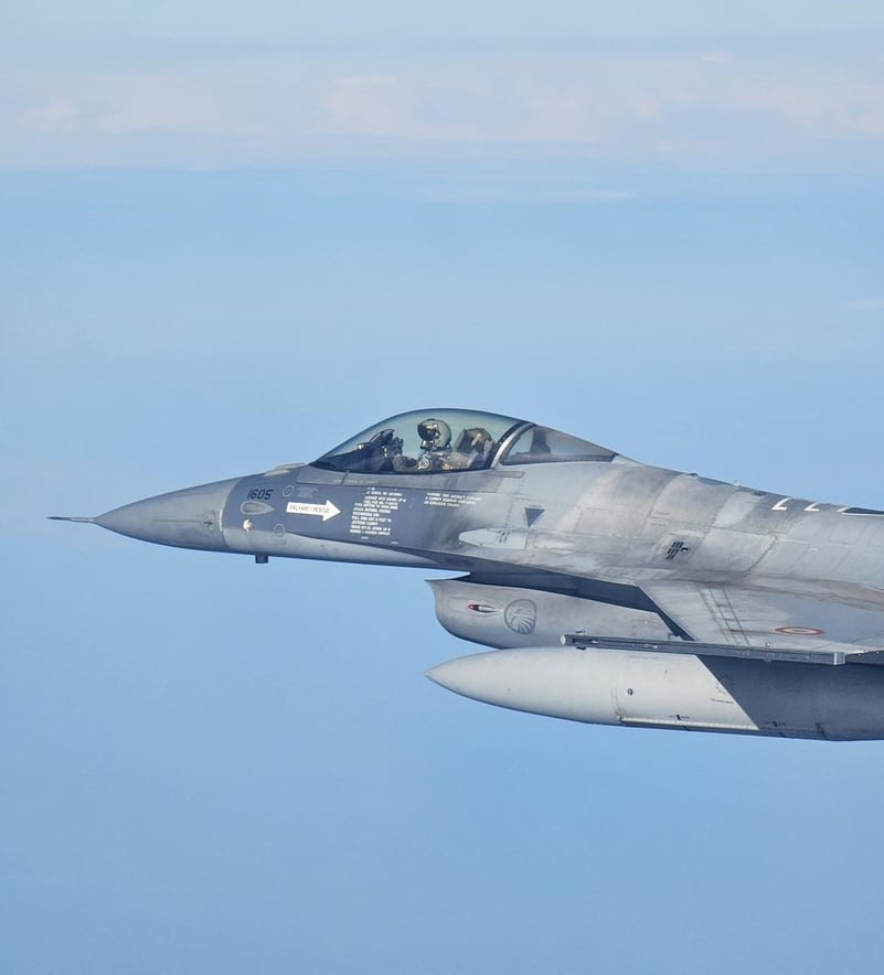 Noi atacuri ale dronelor rusești în Ucraina, aproape de granița cu România / S-a emis mesaj Ro-Alert și două avioane F-16 au survolat zona