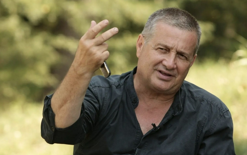 Mircea Dinescu se ia de CTP, după scandalul Popovici: Ca o știucă sărată!