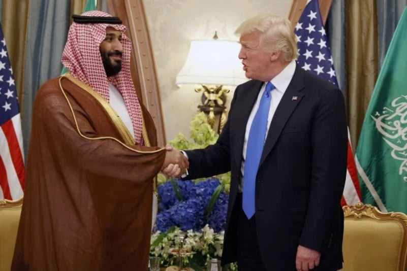 Investiții de 600 de miliarde de dolari în SUA: Mohammed bin Salman și Donald Trump pregătesc un plan economic masiv
06:47
266