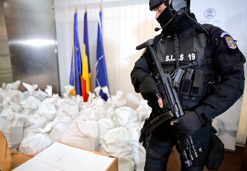 Primul laborator de extragere a cocainei din cafea din România: Pedepse grele pentru cinci traficanți