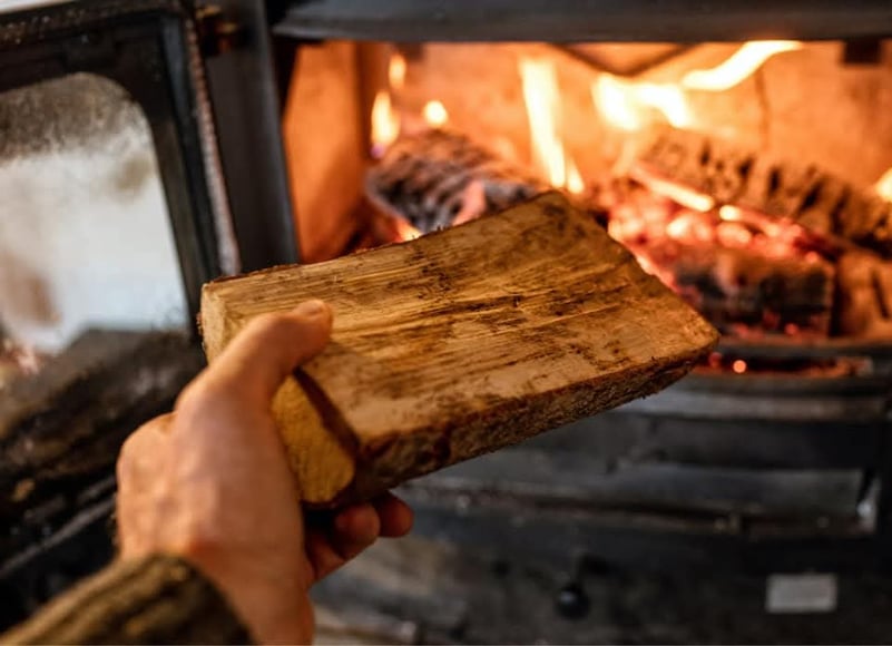 Recomandări privind reducerea riscurilor de intoxicații cu produse ale arderii și prevenirea incendiilor în perioada rece a anulu