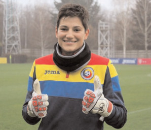 DÂMBOVIȚEANCA ANDREEA PĂRĂLUȚĂ, ÎN LOTUL ROMÂNIEI DE FOTBAL FEMININ