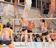 CSM TÂRGOVIȘTE TERMINĂ ÎN GENUNCHI CAMPIONATUL DE VOLEI FEMININ