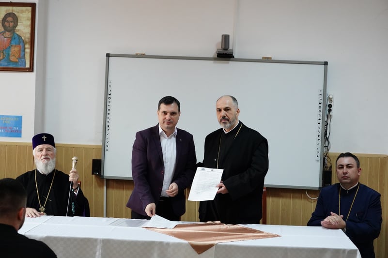 UN NOU DIRECTOR LA SEMINARUL TEOLOGIC ORTODOX ”SF. IOAN GURĂ DE AUR” DIN TÂRGOVIȘTE