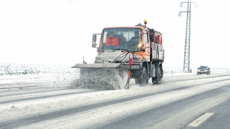 ANM a extins codul galben de ninsori. În București va ninge până marți, 18 februarie. Ger în mai multe regiuni