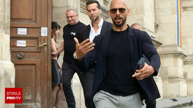 Frații Tate au părăsit România în noaptea de miercuri spre joi, după ce interdicția lor de a părăsi țara a fost ridicată de procurori, potrivit unor surse citate de BBC.