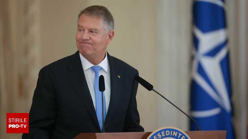 Odată cu demisia sa, Klaus Iohannis se retrage de pe scena politică, urmând să-și păstreze toate privilegiile la care are dreptul în poziția de fost șef al statului. Cu toate acestea, un referendum de demitere ar fi dus la o situație diferită.