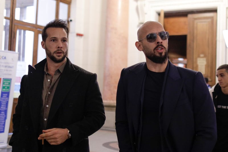 Cum au fost ajutați frații Tate de către SUA să părăsească România. „Ceea ce fac ei este să arate că își protejează oamenii”