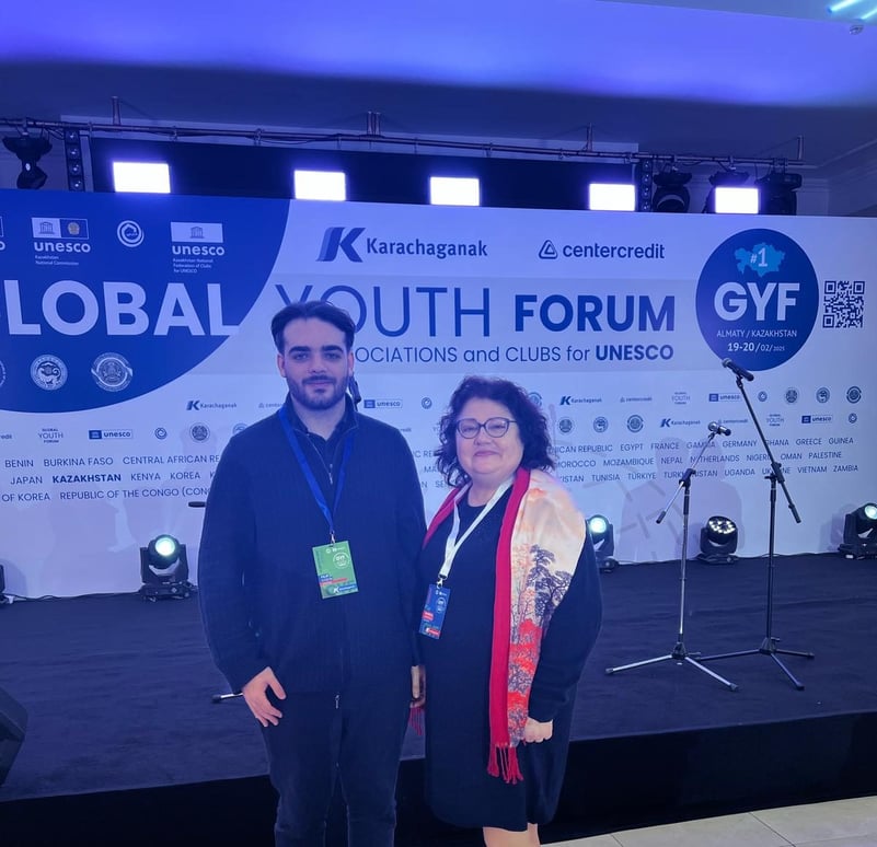 Federația Română a Asociațiilor și Cluburilor pentru UNESCO (FRACU) – la Forumul Global al Tinerilor, Almatî, Kazahstan