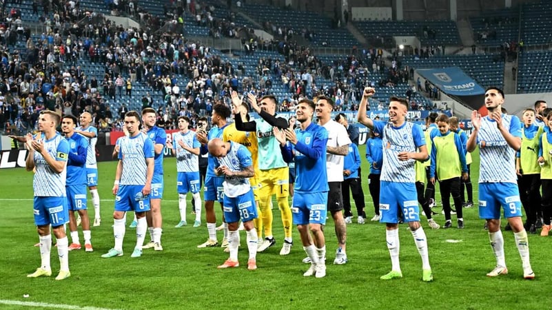 Patru atacanţi se pregătesc să vină la Universitatea Craiova