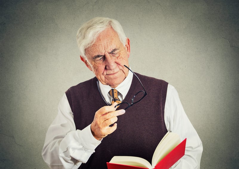 Creștere cu aproape 30% a numărului de profesori trecuți de vârsta de pensionare care au primit aprobare să rămână titulari din septembrie 2025, în școlile din București