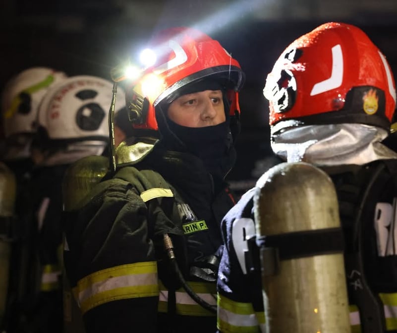 Pompierii în acțiune: Peste 1.300 de persoane asistate și 83 de incendii stinse în ultimele 24 de ore