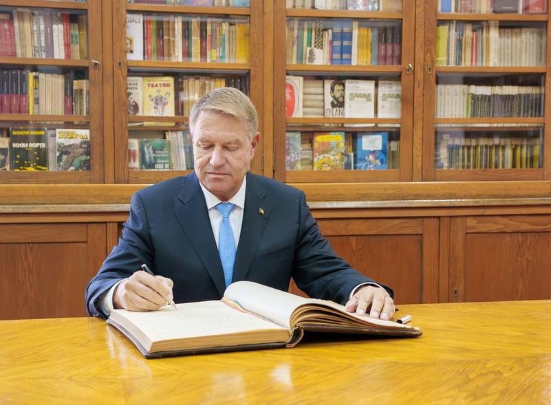 Bomba lui Năstase: Și dacă Iohannis candidează la prezidențiale?