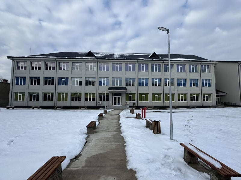 Școala Gimnazială nr. 4 din Moreni, transformată într-o unitate complet modernizată, reabilitată și dotată