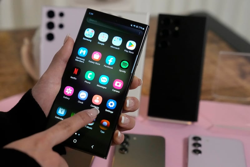 One UI 7: Toate telefoanele (și tabletele) compatibile cu actualizarea bazată pe Android 15