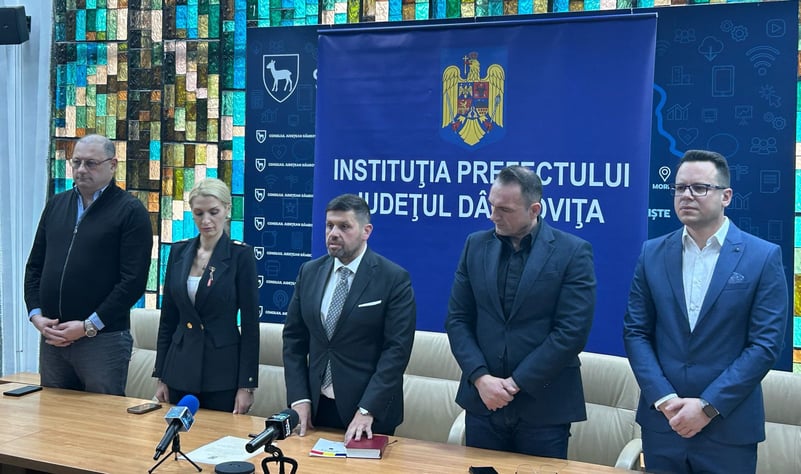 Marian Tănase a depus jurământul ca prefect al județului Dâmbovița