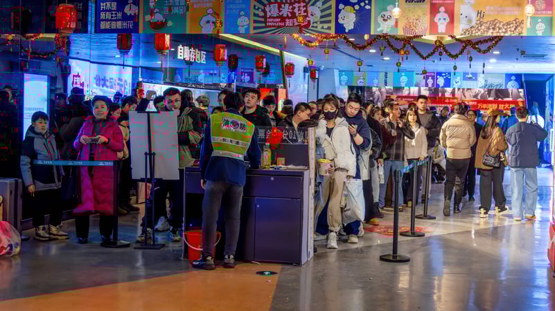 VIDEO Un film chinezesc lansat luna trecută a intrat în clasamentul top 10 al filmelor cu cele mai mari încasări din toate timpurile