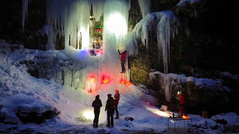 Acțiune de pregătire spectaculoasă pentru salvamontiștii gorjeni