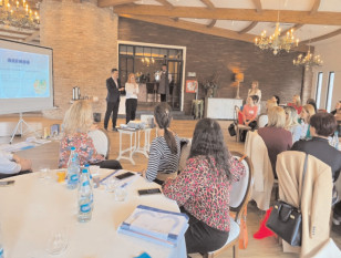 Proiectul Fiecare Copil Merită o Poveste ajunge în județul Dâmbovița