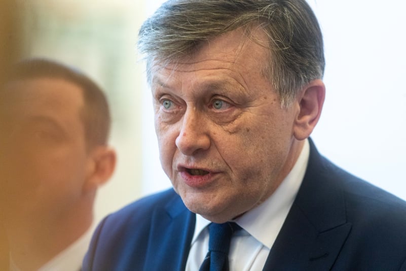 Crin Antonescu: „Pe un om ca domnul Dungaciu, l-aş vrea în anturajul meu de lucru, pentru că este bun”