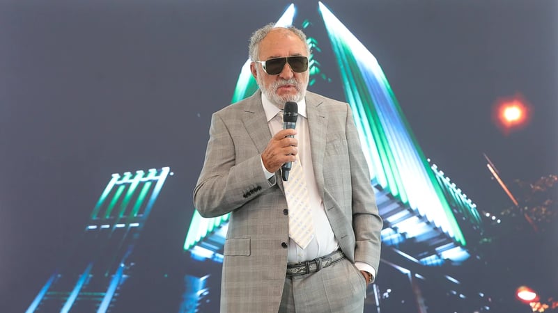 FOTO Țiriac face aproape 1.000 de apartamente. Orașul din România spre care direcționează zeci de milioane de euro