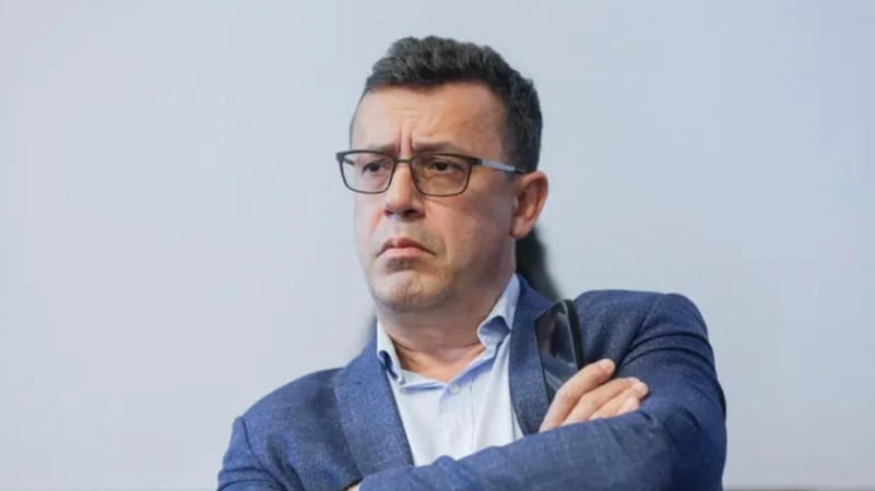 Demontăm OPERAȚIUNEA sistemului! Fenta cu “agenta” Anca. Ziaristul penal s-a activat: limbaj suburban la adresa Ancăi Alexandrescu