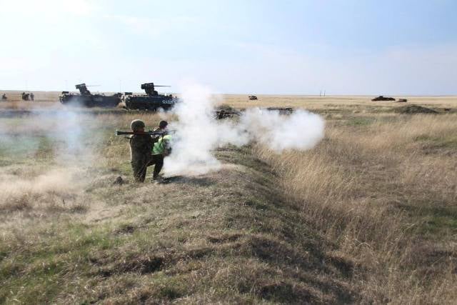 Se trage cu muniție reală la Smârdan. Restricții pentru populație