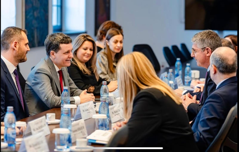 Nicușor Dan a semnat contractul de finanțare cu BEI pentru termoficare