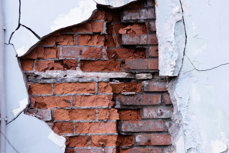 Radio France: România – Un bastion al democrațiilor liberale ale cărui fisuri apar acum în plină zi