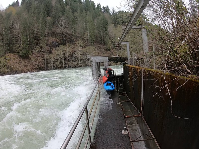  on Santiam, Middle @2. Green Peter Dam to Foster Reservoir