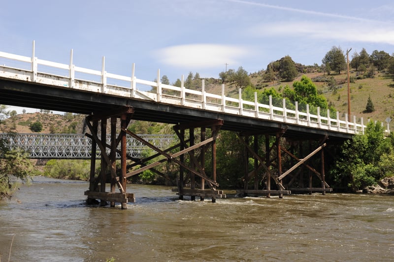 Old Lakeview Bridge