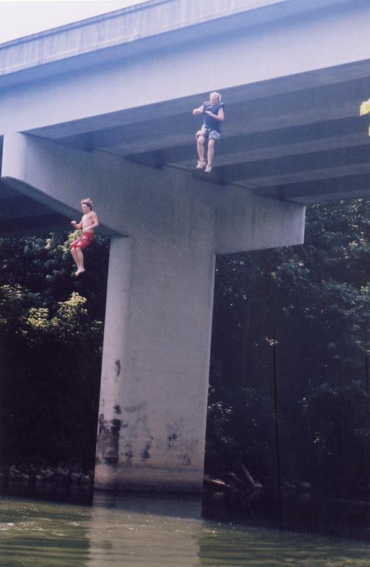 Gordon Byrd and Josey Chambers jumping off of the New River Bridge in Tn.