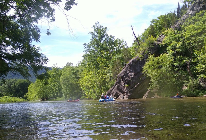 Rock Outcroppings - Keyser to Black Oak