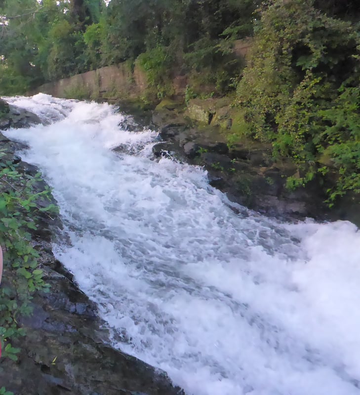 Overflow Flume