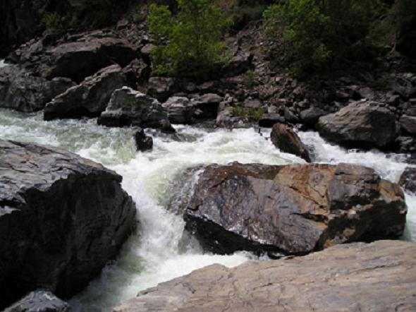 Black Canyon - Entrance to First V Rapid