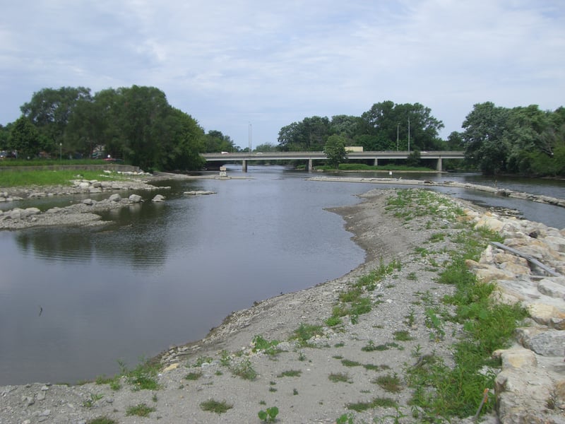 Const Photo 2