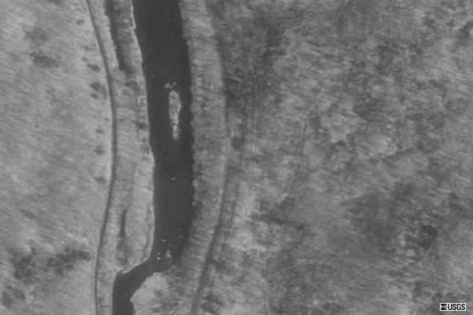 Lunch Rock Satellite Photo 1
