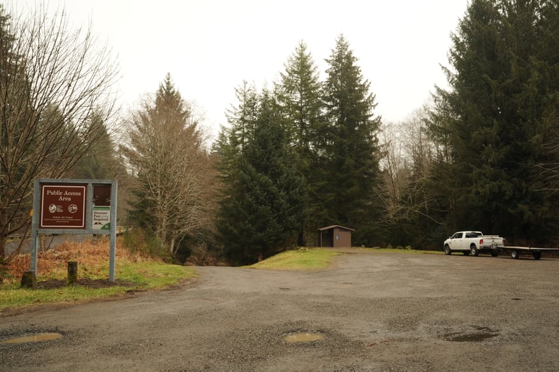 Parking at Maxfield Road Bridge