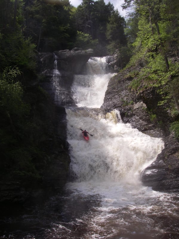 Raymondskill Falls