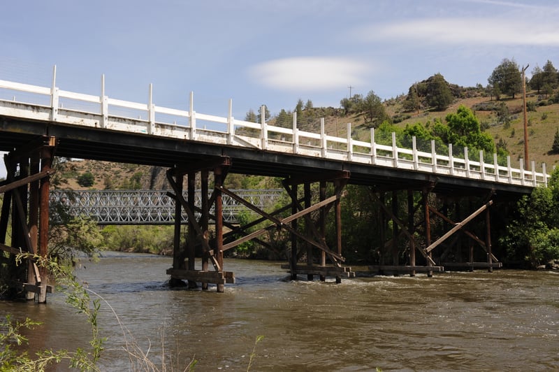 Old Lakeview Bridge