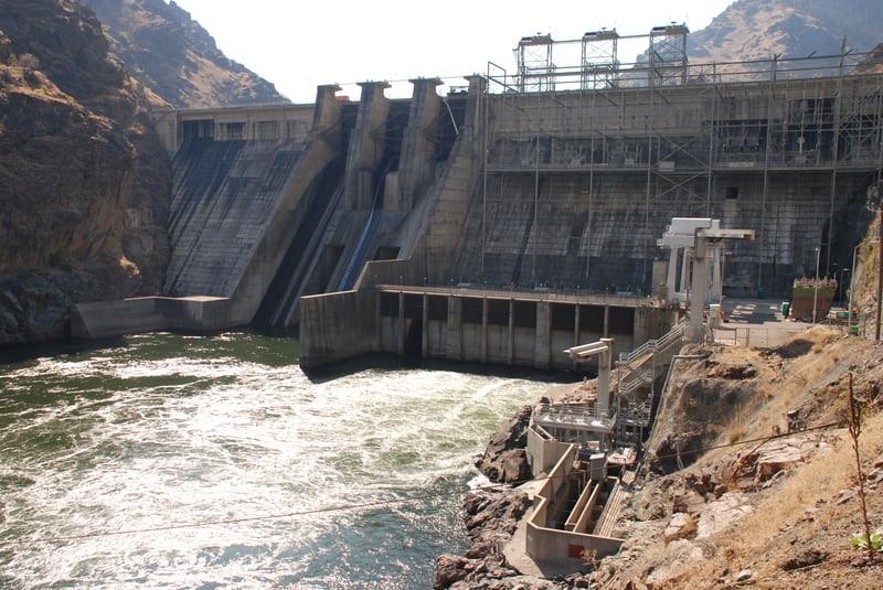 Hells Canyon Dam