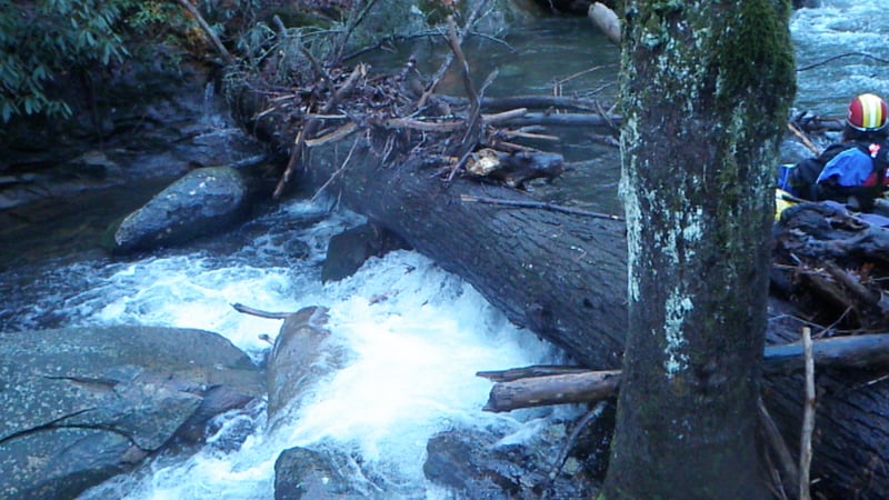 Log jam pile up