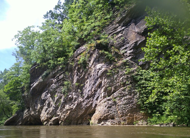 Rock Outcroppings - Keyser to Black Oak
