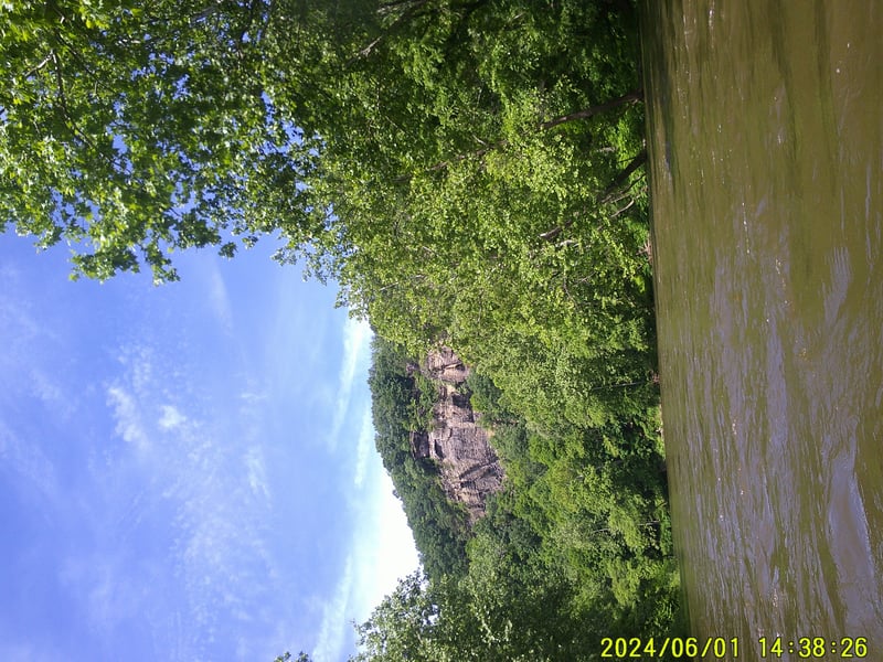 Rock Outcroppings - Keyser to Black Oak