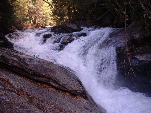 (MN) Boxcar Falls @ ~330cfs