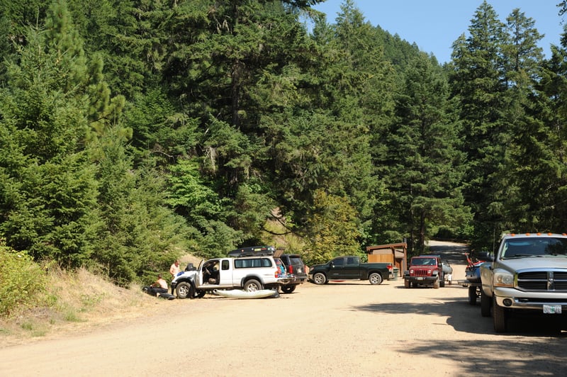 Parking at Gravel Bin