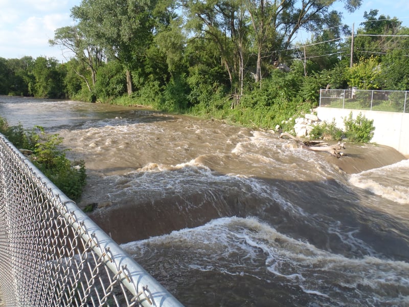 wingdam ~1300cfs, 6/24/10
