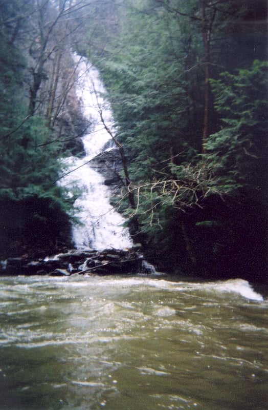 Beautiful sidestream falls