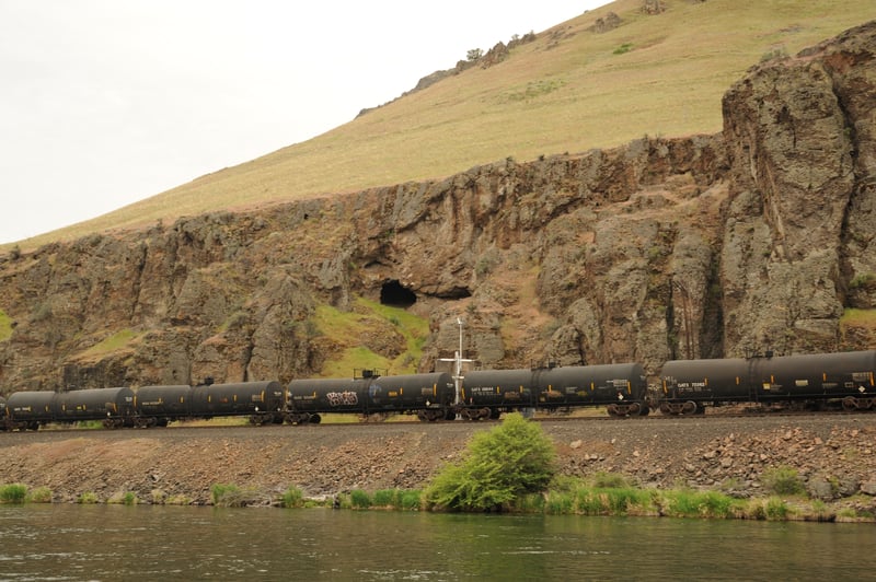 Train Along the Deschutes River